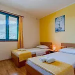 Crnja Luka Croatia Apartament